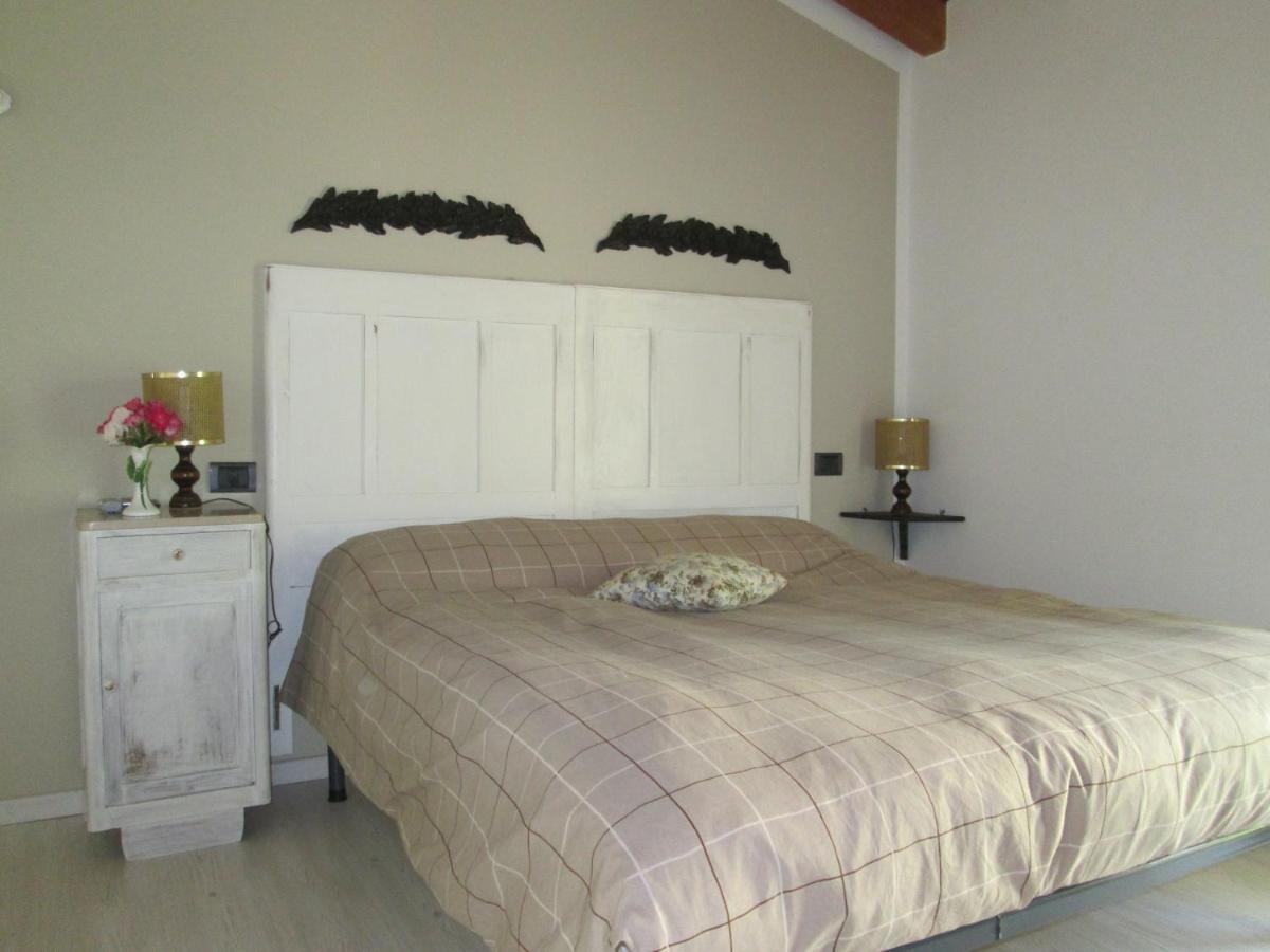 B&B Il Melograno Monzambano Phòng bức ảnh